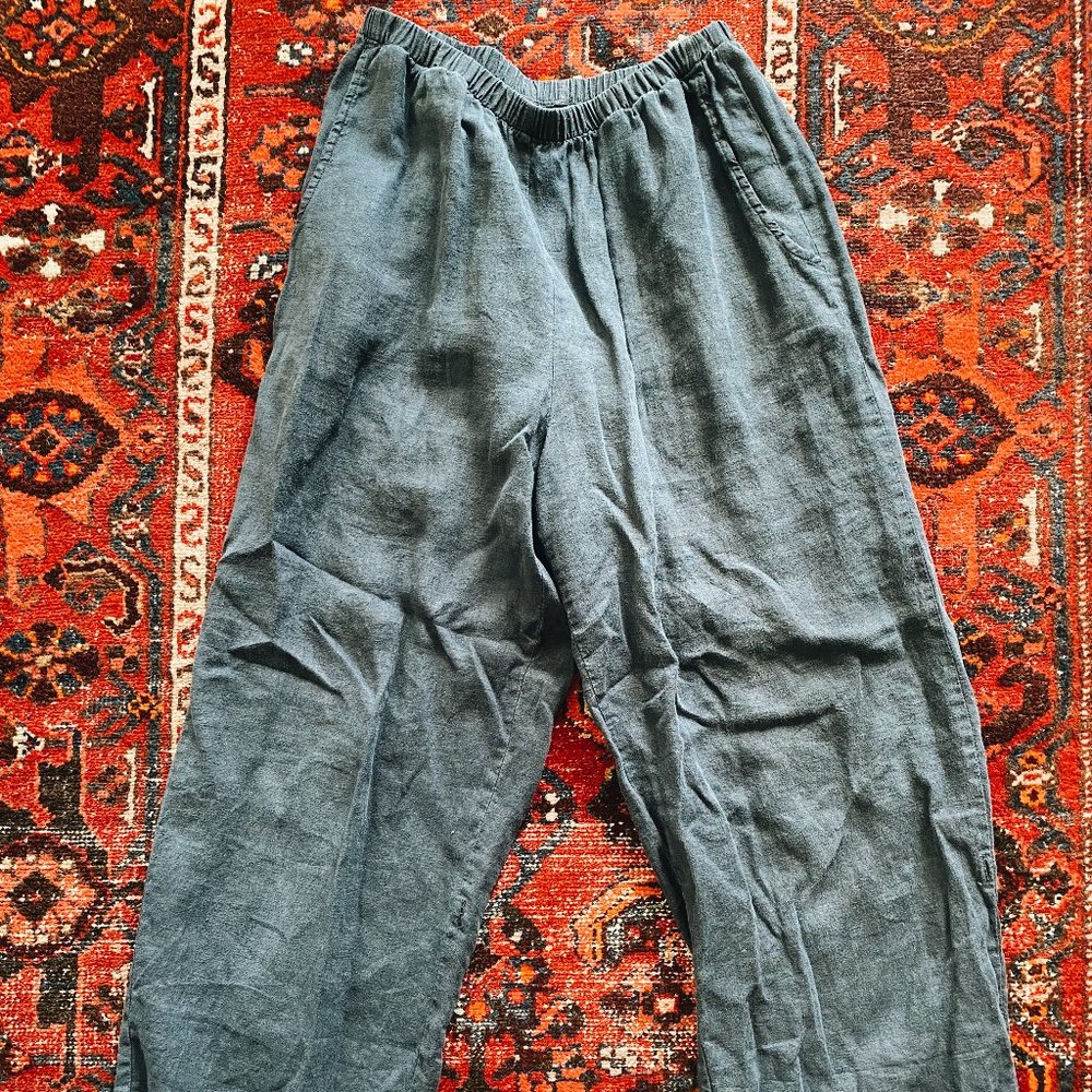 flax linen pant in navy,  size small